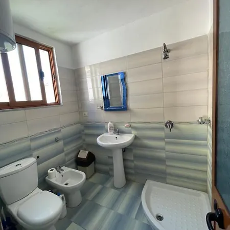 Habitación en casa particular Vila”relax” Shëngjin